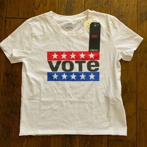 LEVI’S “VOTE” SHIRT